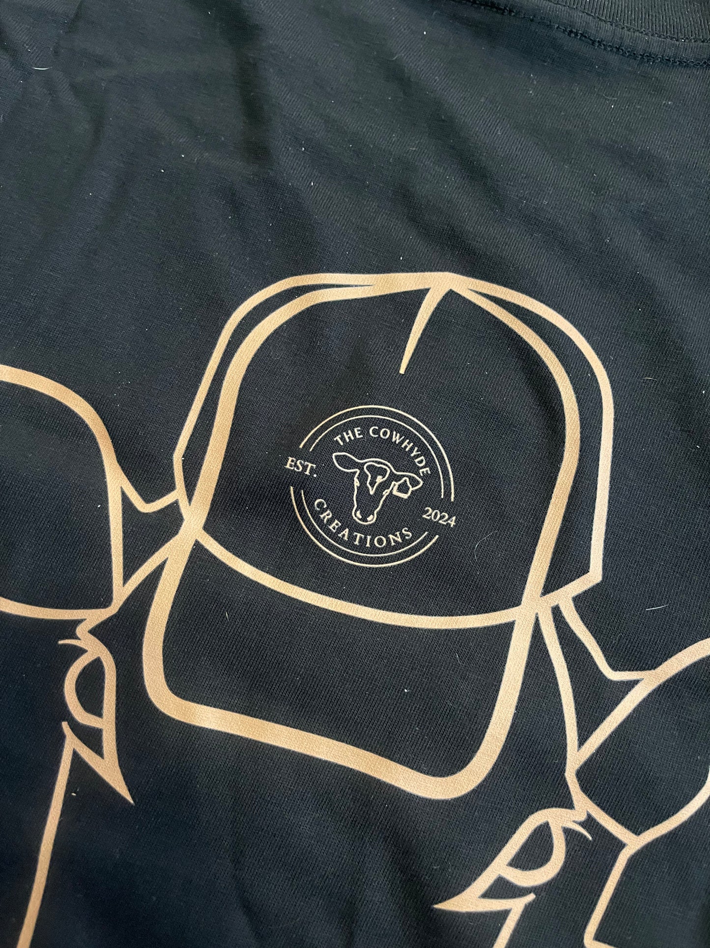 Mag’s baggy T-shirts