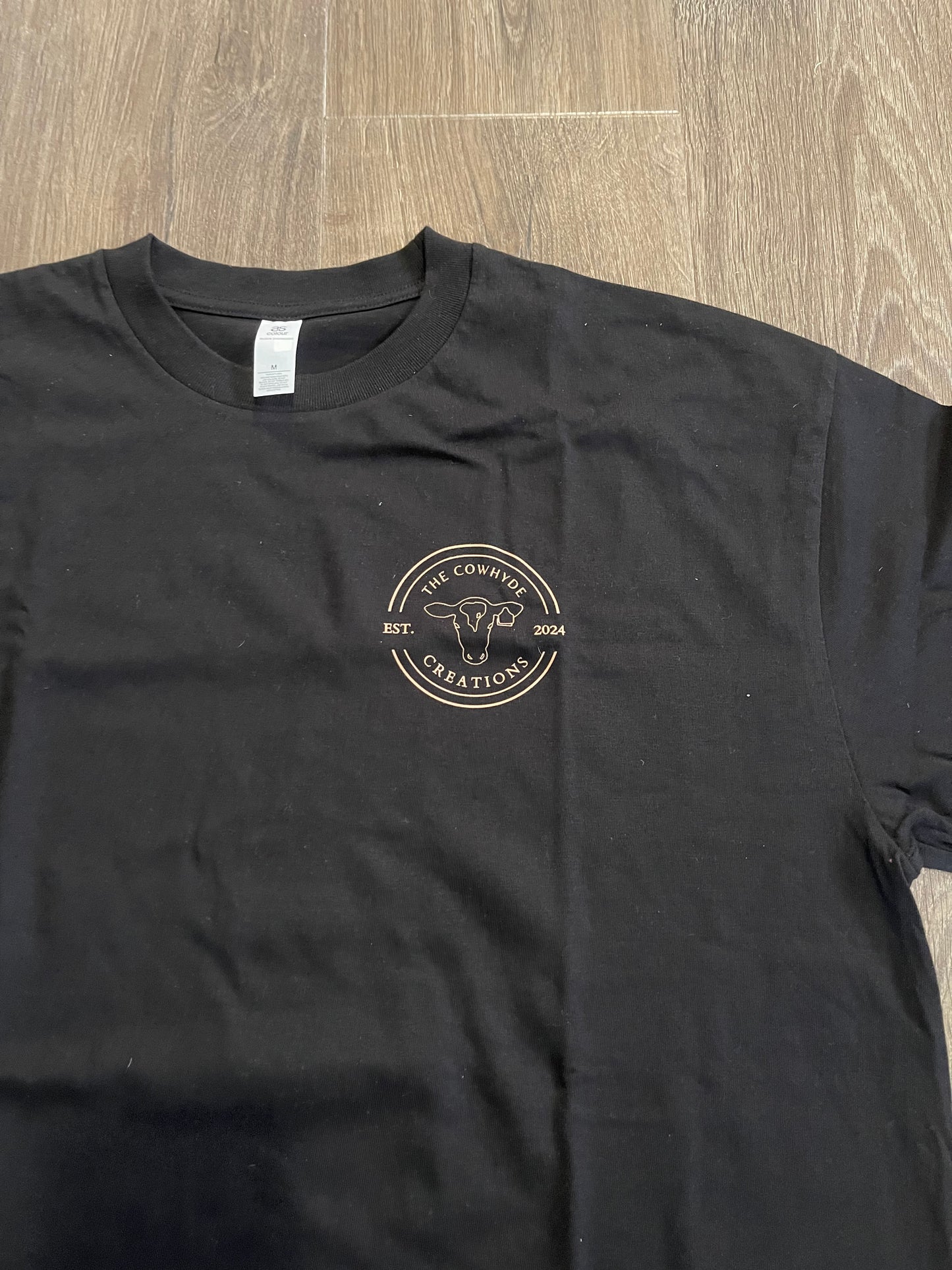 Mag’s baggy T-shirts