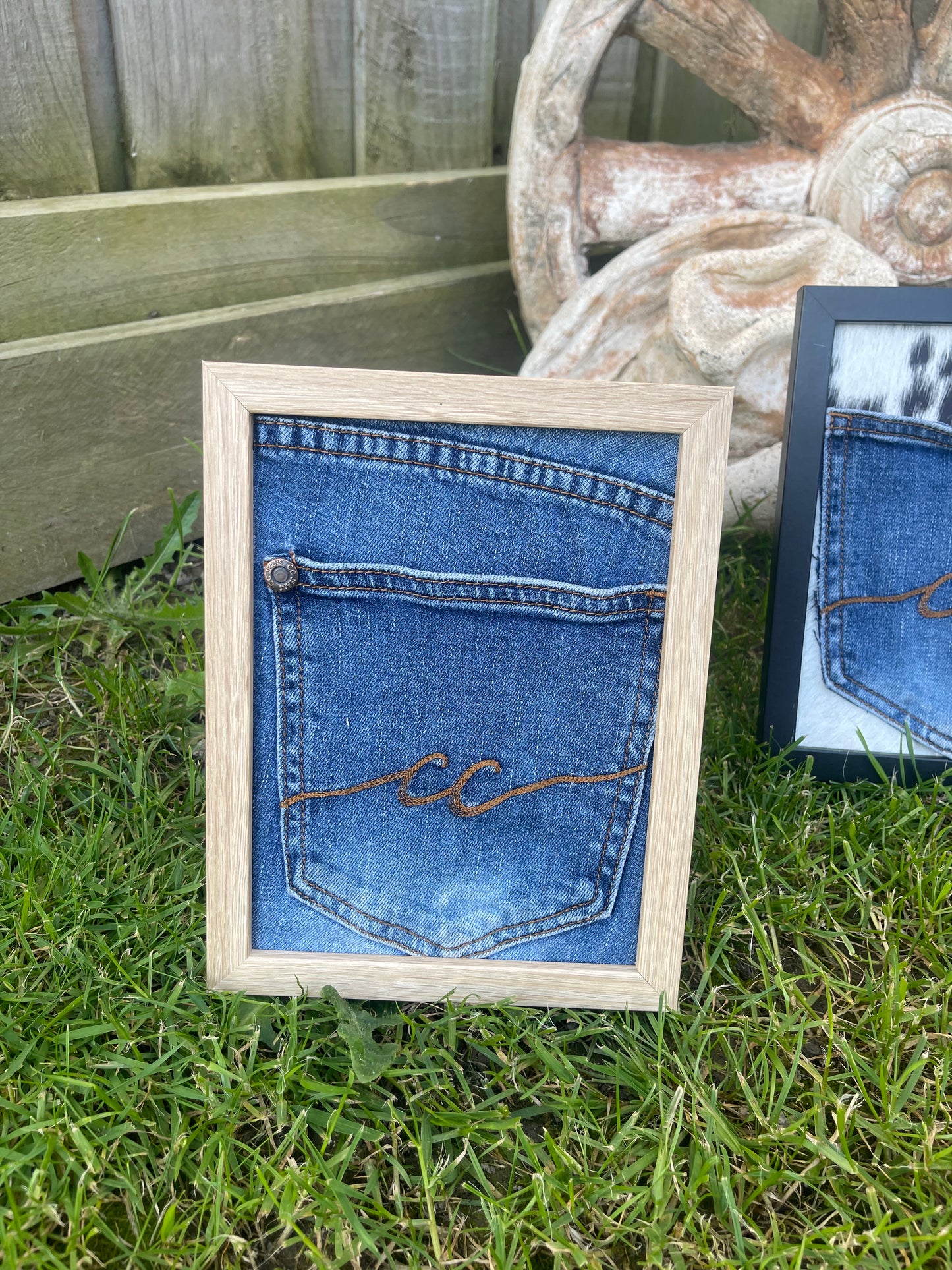 Jean photo frame